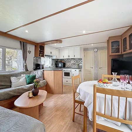 Le Lieu Bill By Interhome Tatil Evi